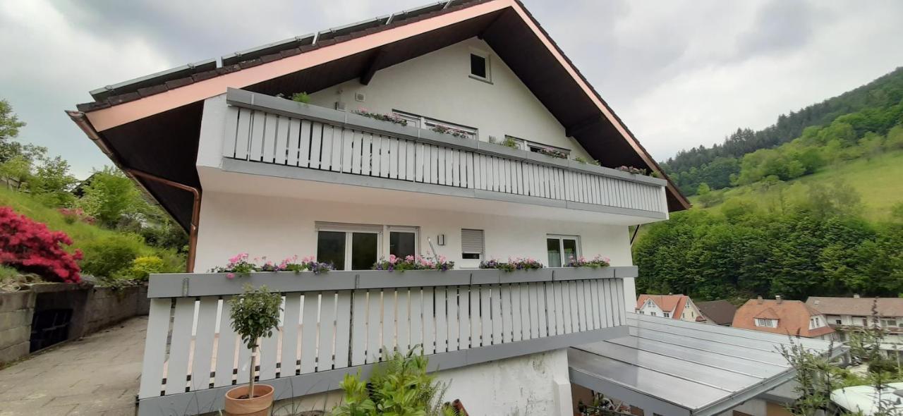 Bed and Breakfast Steepleview House Bad Peterstal-Griesbach Exterior foto